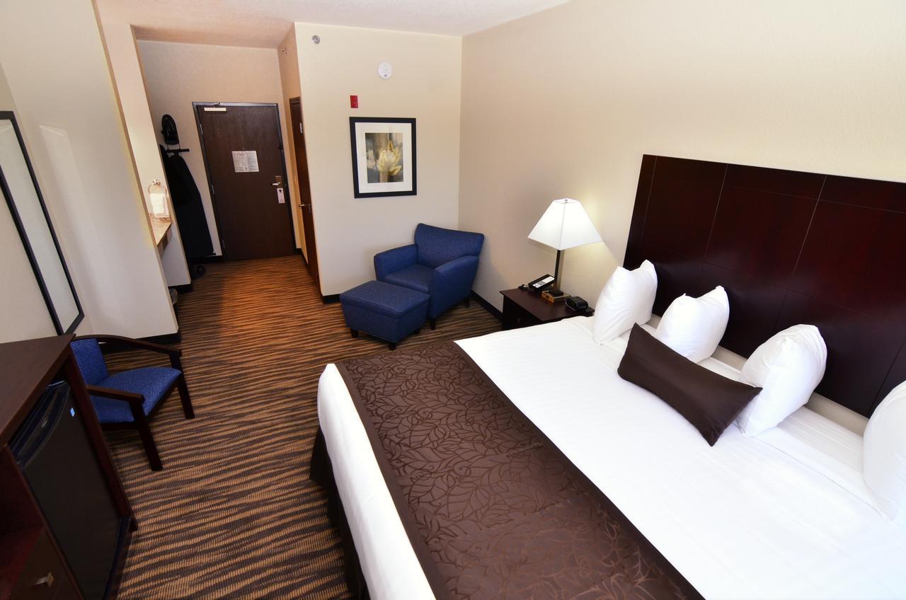 Cobblestone Inn & Suites - Manning Экстерьер фото